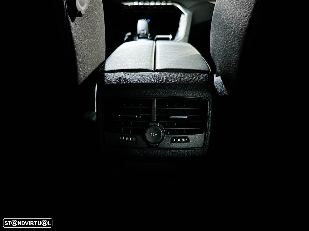 Peugeot 3008 1.6 PureTech GT EAT8 - 25