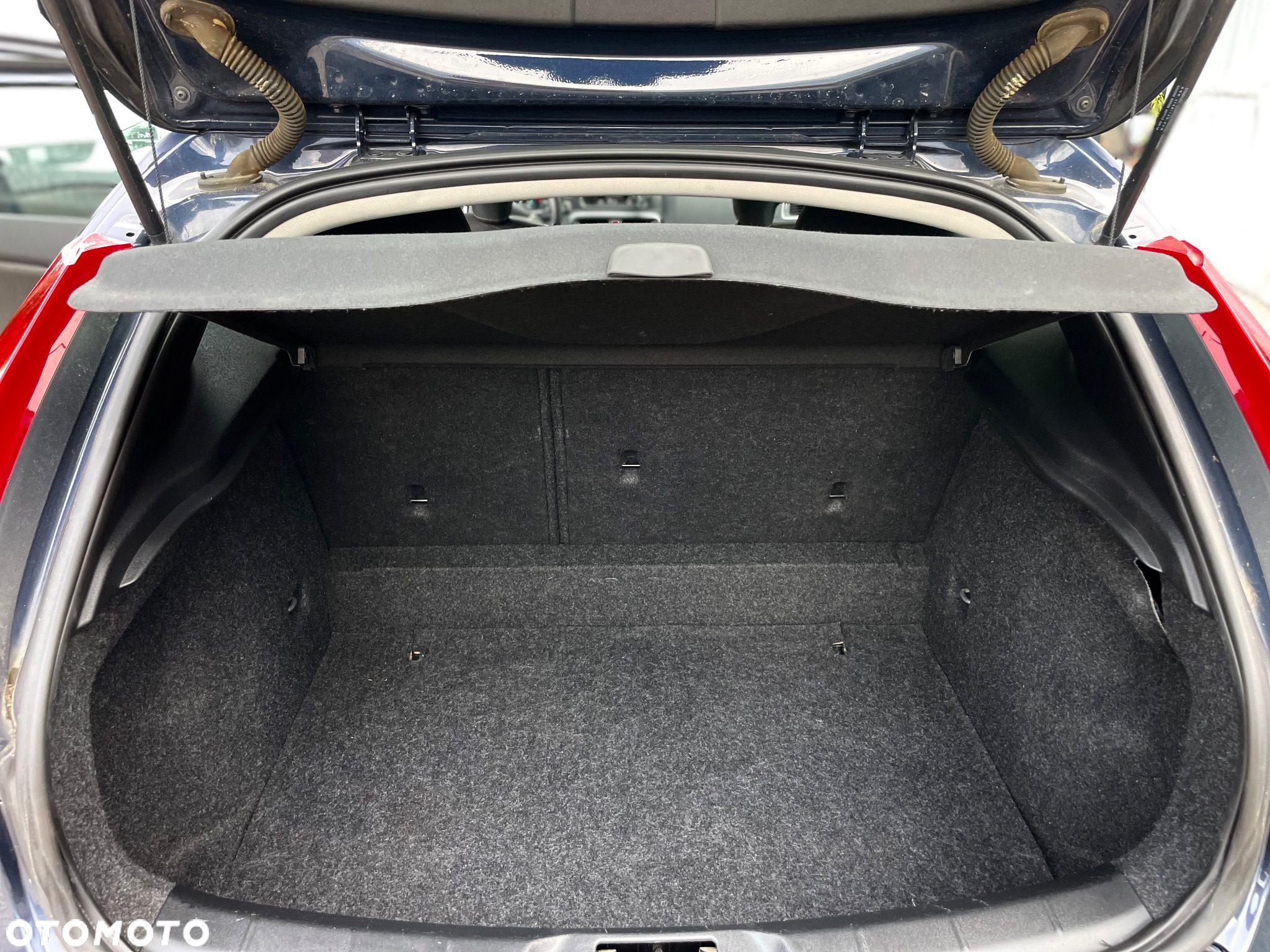Volvo V40 D2 Momentum - 28