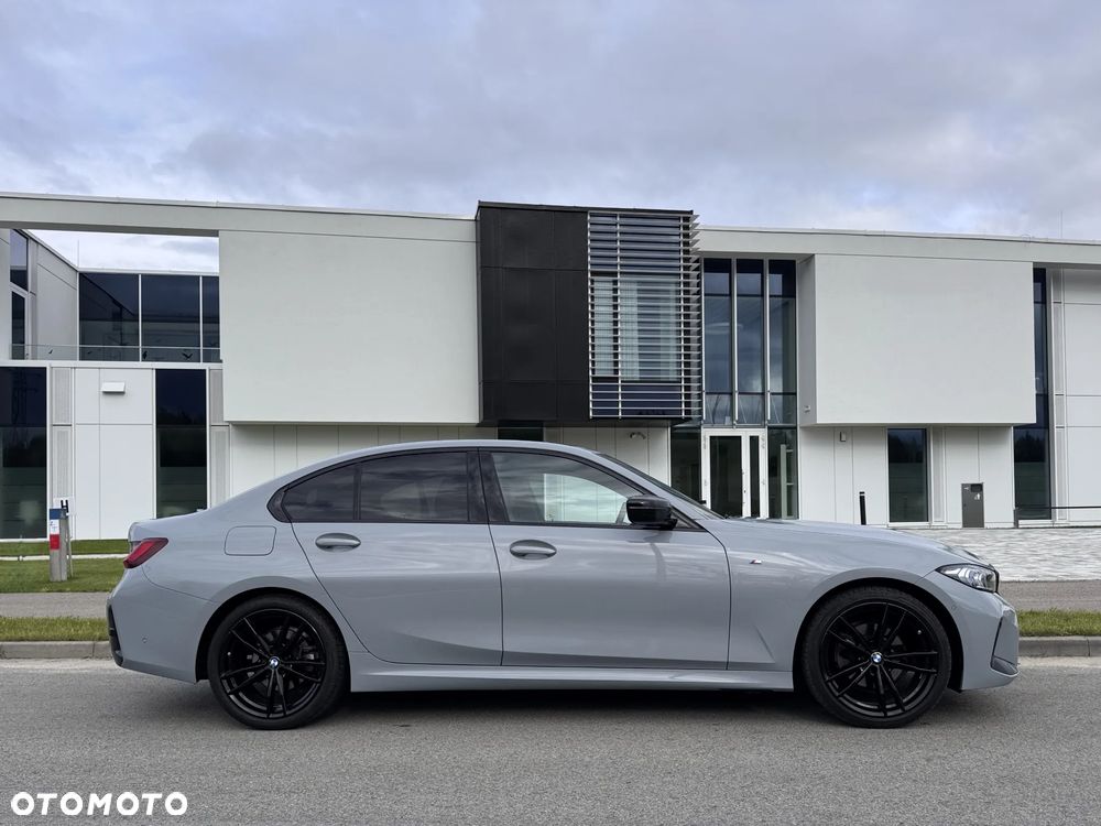 BMW Seria 3 320d xDrive mHEV M Sport sport - 2