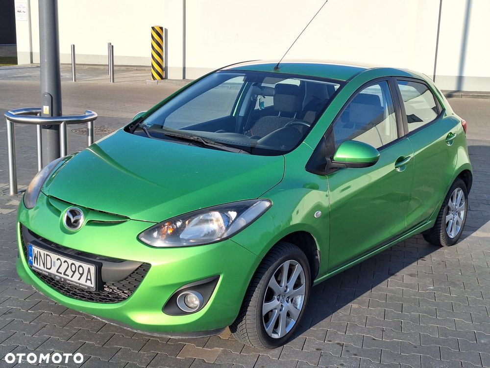 Mazda 2 - 3