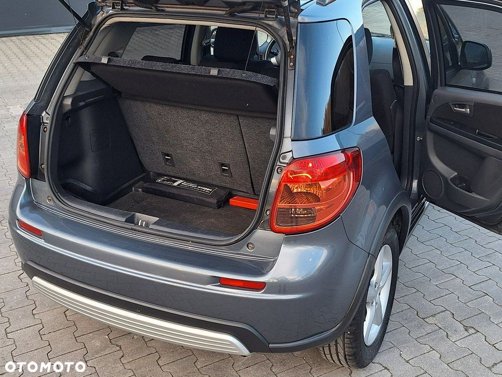 Suzuki SX4 - 14