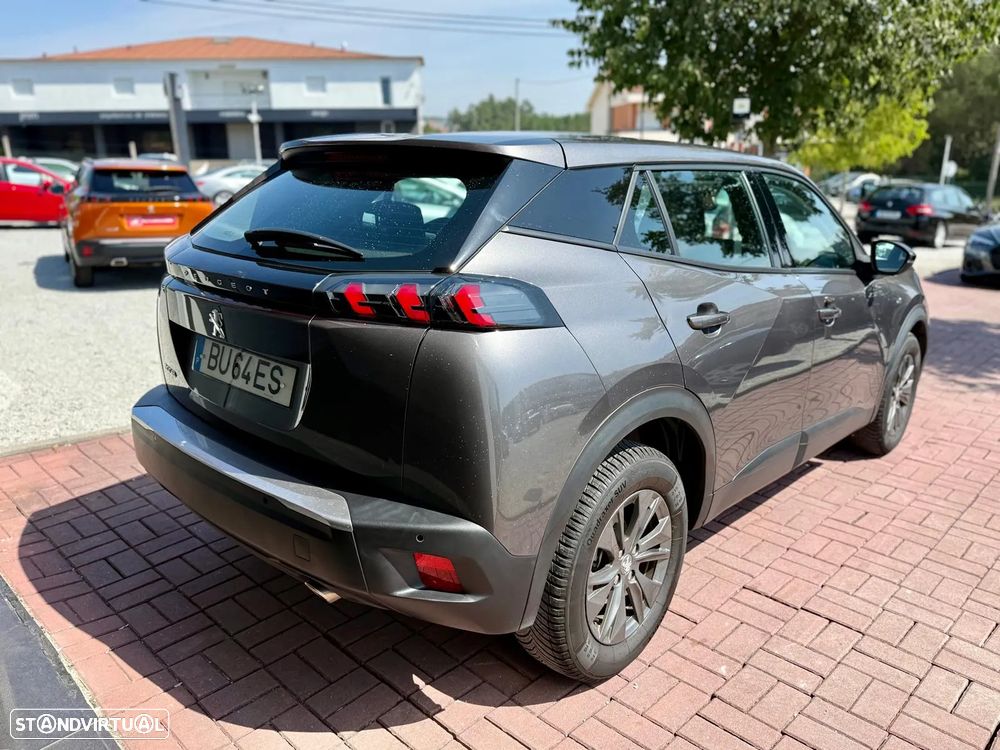 Peugeot 2008 - 6