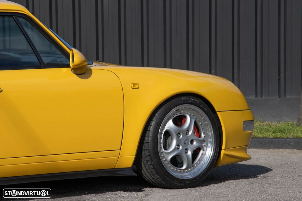 Porsche 911 (993) Coupé 3.8 Carrera RS - 17