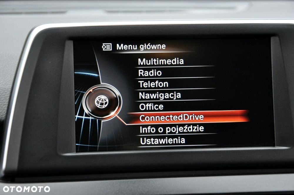 BMW Seria 2 - 18