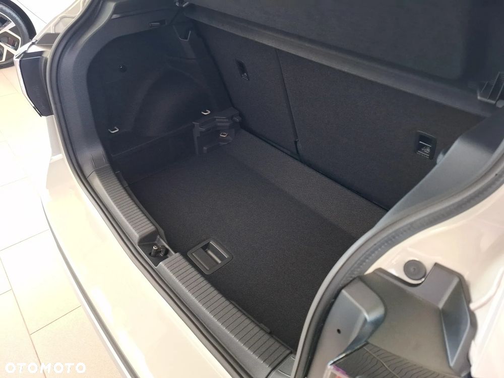 Volkswagen T-Cross 1.5 TSI ACT Life Plus DSG - 24