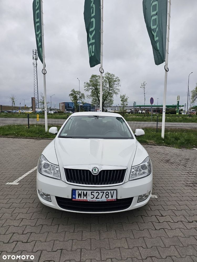 Skoda Octavia 1.6 Elegance EU5 - 12