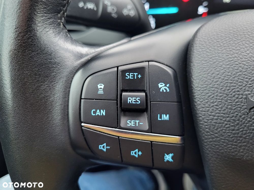 Ford Focus SW 1.5 EcoBlue S&S TITANIUM - 17