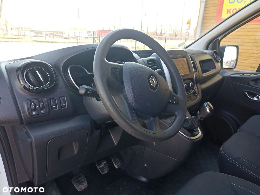 Renault TRAFIC - 8
