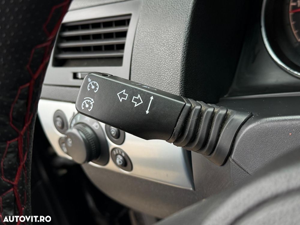 Opel Astra 1.7 CDTI DPF Cosmo - 19