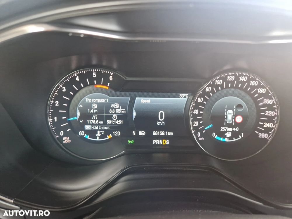 Ford Mondeo - 17