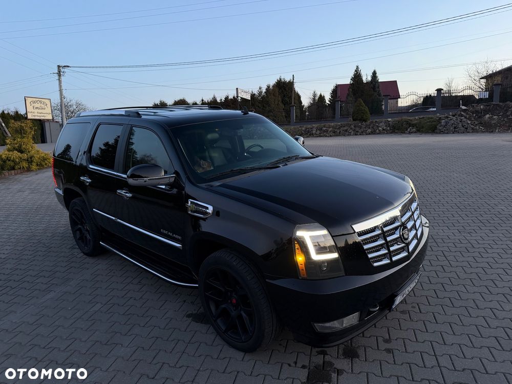 Cadillac Escalade 6.0 V8 Platinum - 13