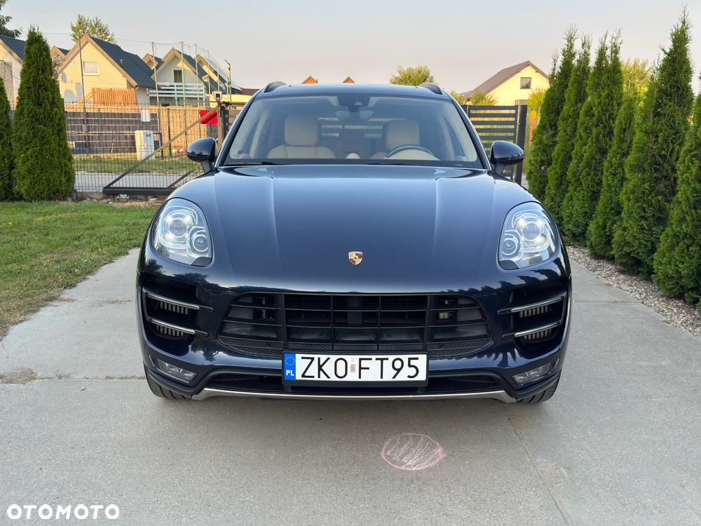 Porsche Macan Turbo PDK - 10
