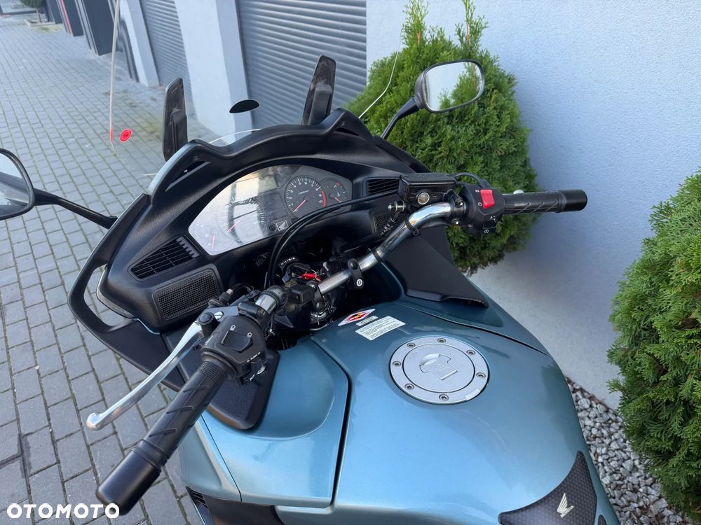 Honda NTV - 33