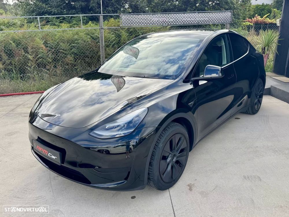 Tesla Model Y Long-Range RWD - 9