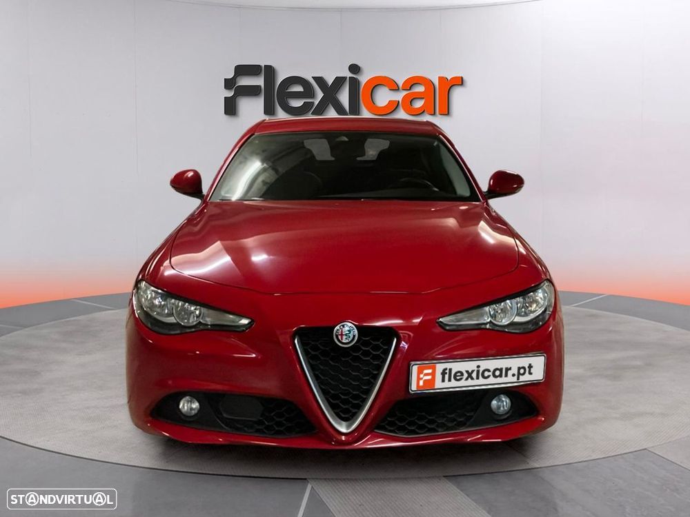 Alfa Romeo Giulia - 7