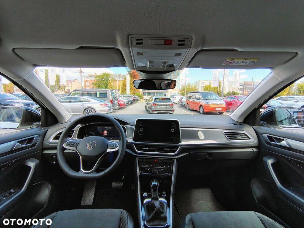 Volkswagen T-Roc - 22