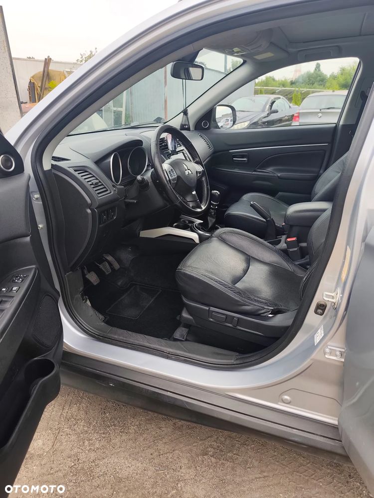Mitsubishi ASX - 6