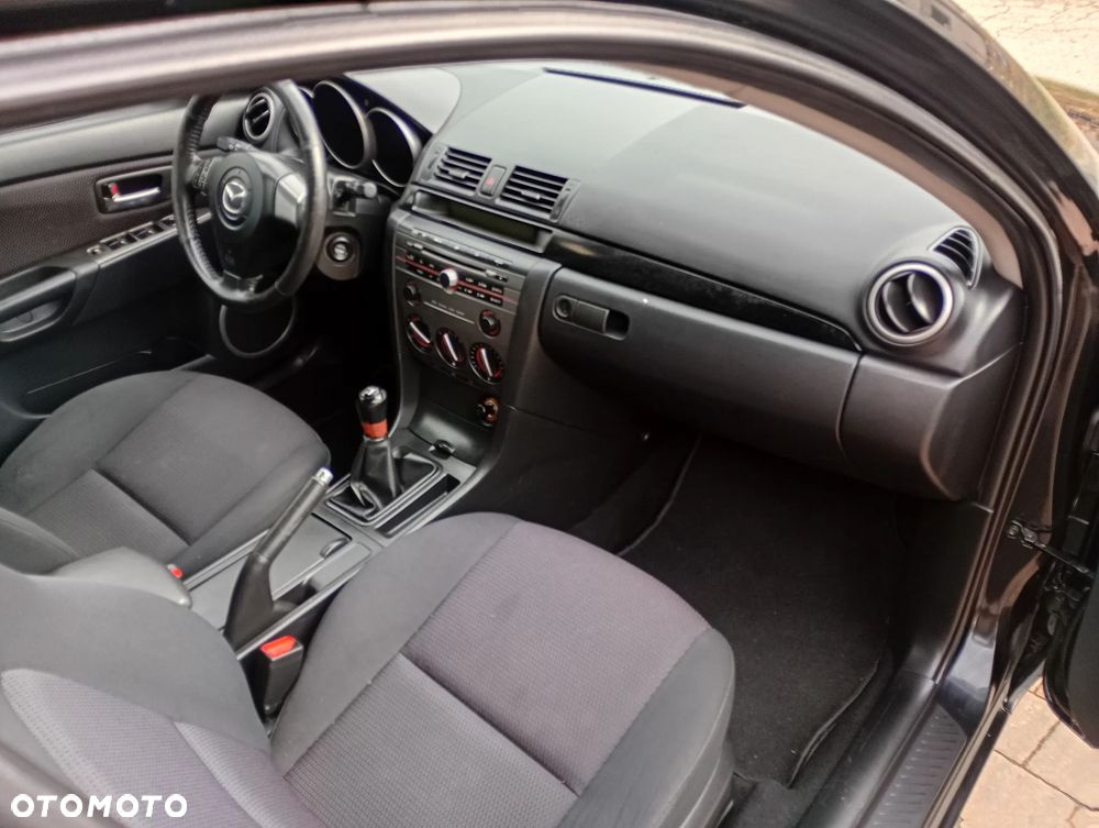 Mazda 3 - 7