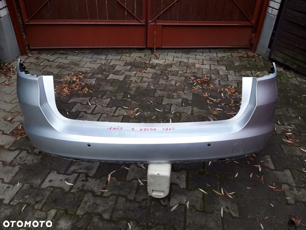 Opel Astra K zderzak tylny kombi 13126359