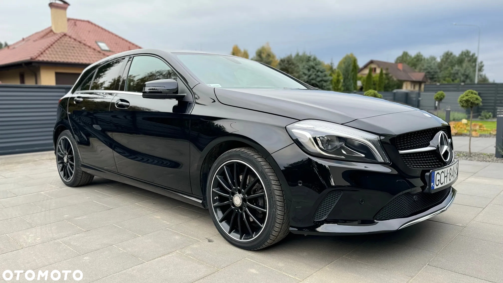 Mercedes-Benz Klasa A 220 4-Matic - 2