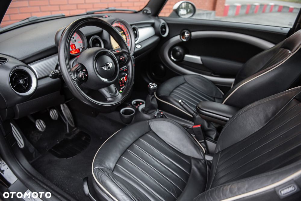 MINI Cooper S Standard - 22