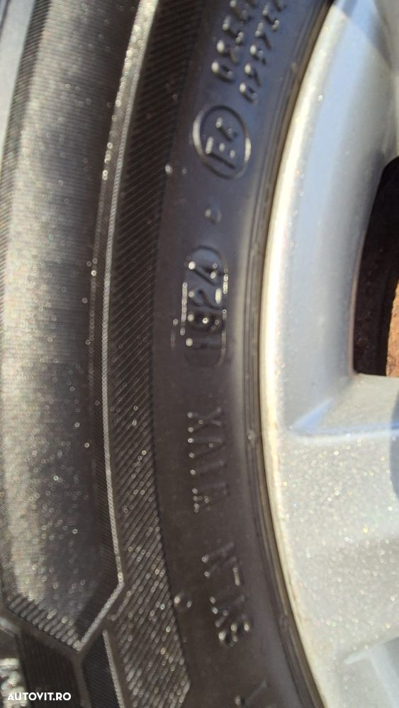 Skoda Roomster 1.2 TSI Active - 21