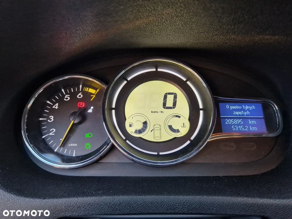 Renault Megane 1.6 16V Dynamique - 11