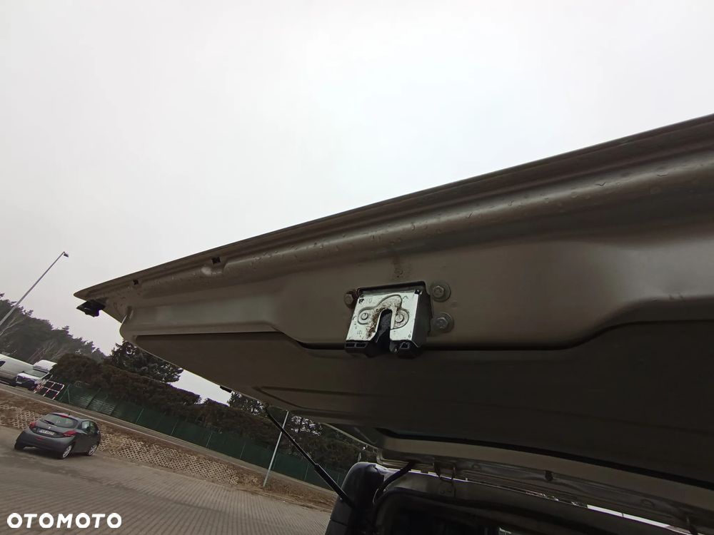 Opel Vivaro DTI Tour - 24