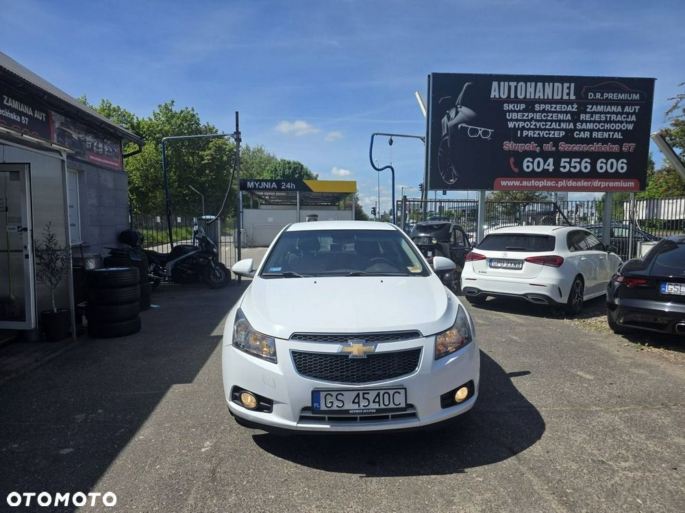 Chevrolet Cruze 1.8 LS - 2