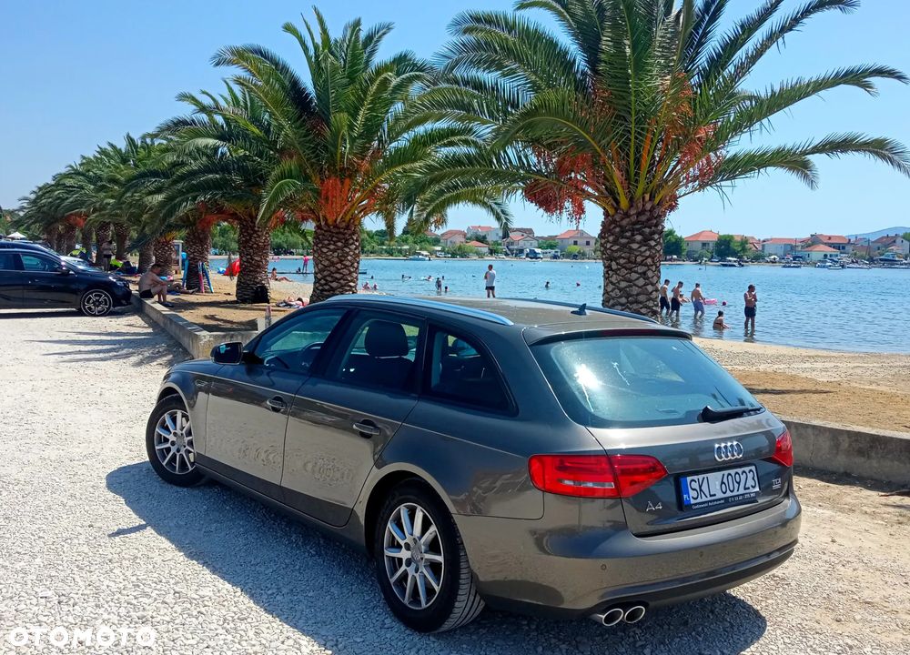 Audi A4 Avant 2.0 TDI ultra - 19