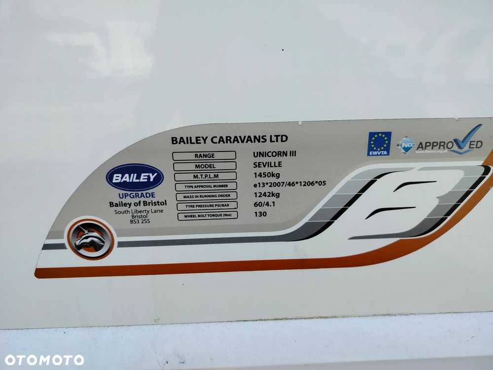 Bailey Unicorn Seville - 30