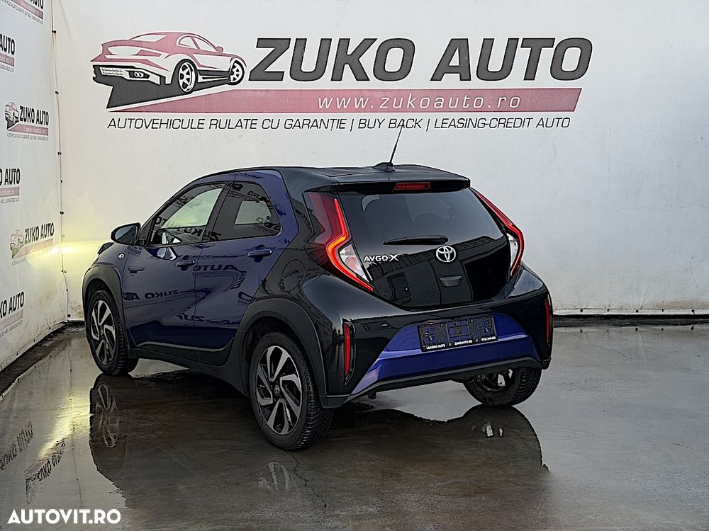 Toyota Aygo X 1.0l CVT Exclusive - 4