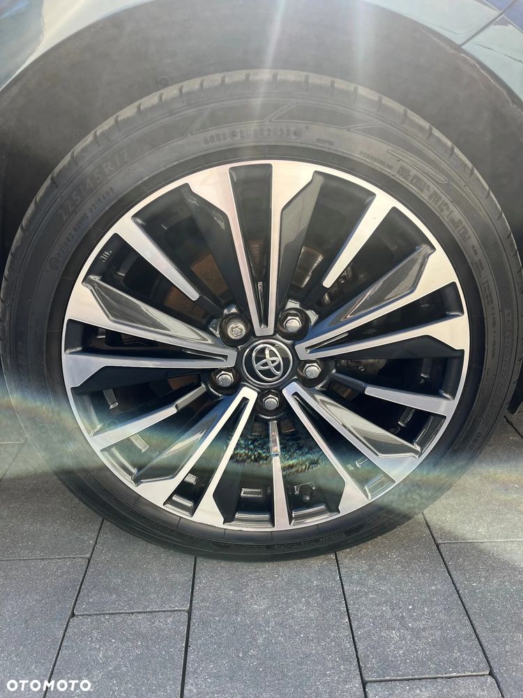 Toyota Corolla 1.8 Hybrid Style - 22