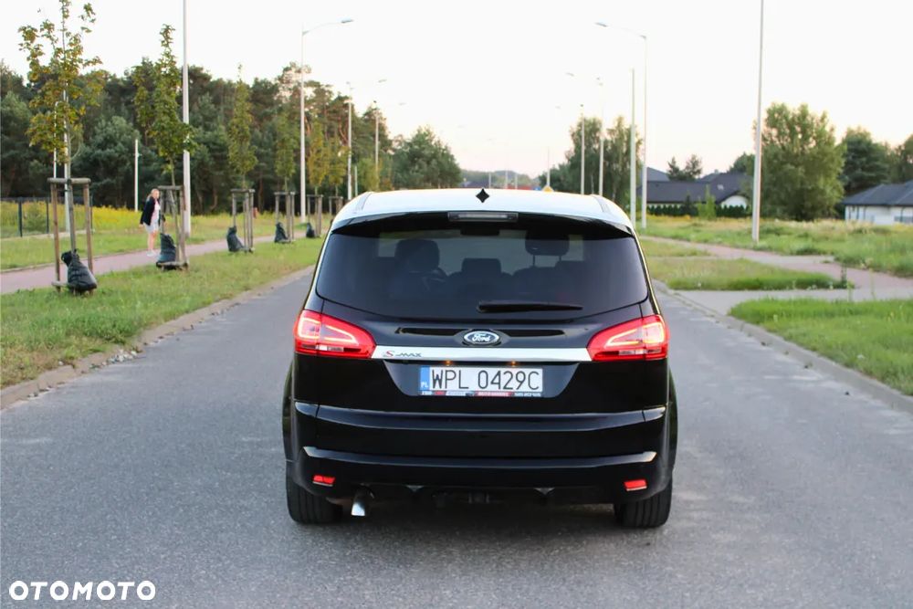 Ford S-Max 2.0 TDCi DPF Titanium - 3