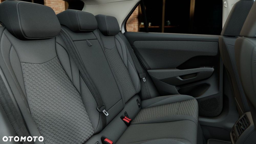 Volkswagen T-Roc - 13