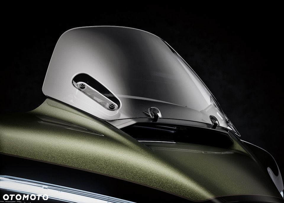 Harley-Davidson Touring Street Glide - 11