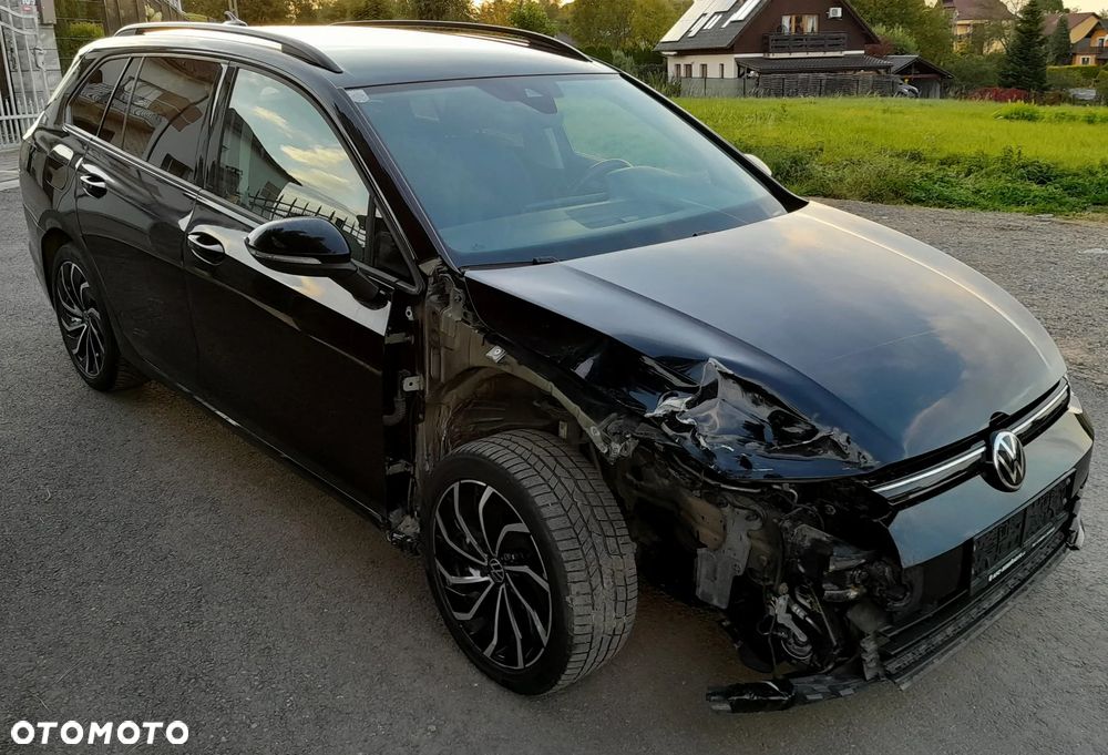 Volkswagen Golf Variant - 20
