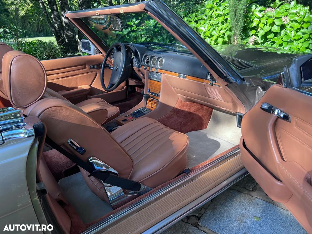 Mercedes-Benz SL - 23