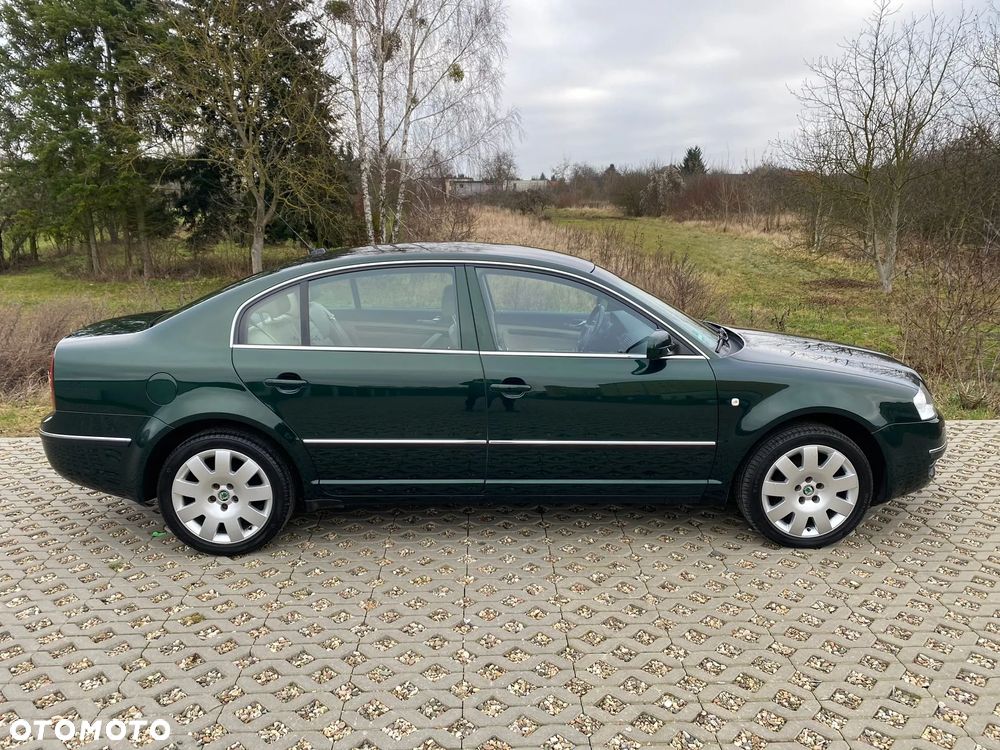 Skoda Superb 1.8 Turbo Exclusive - 24