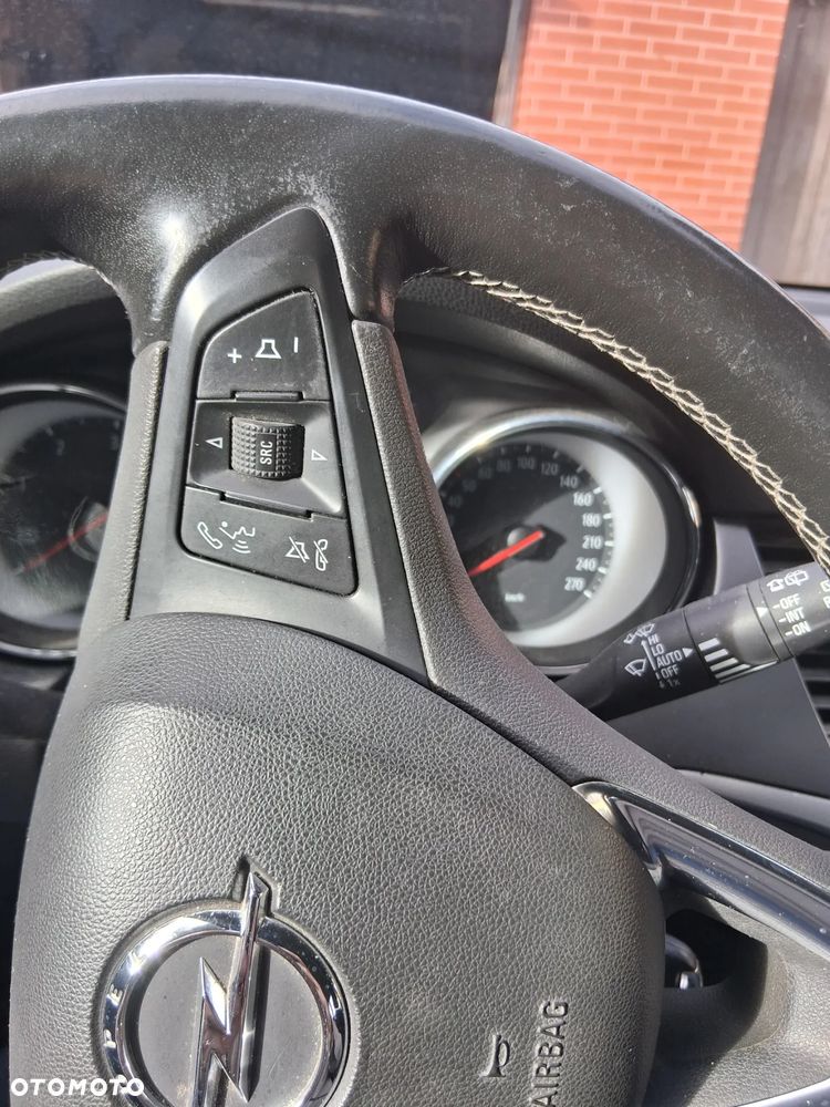 Opel Astra 1.6 D (CDTI) Sports Tourer Innovation - 11