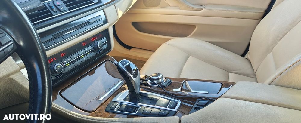 BMW Seria 5 525d xDrive Aut. - 8
