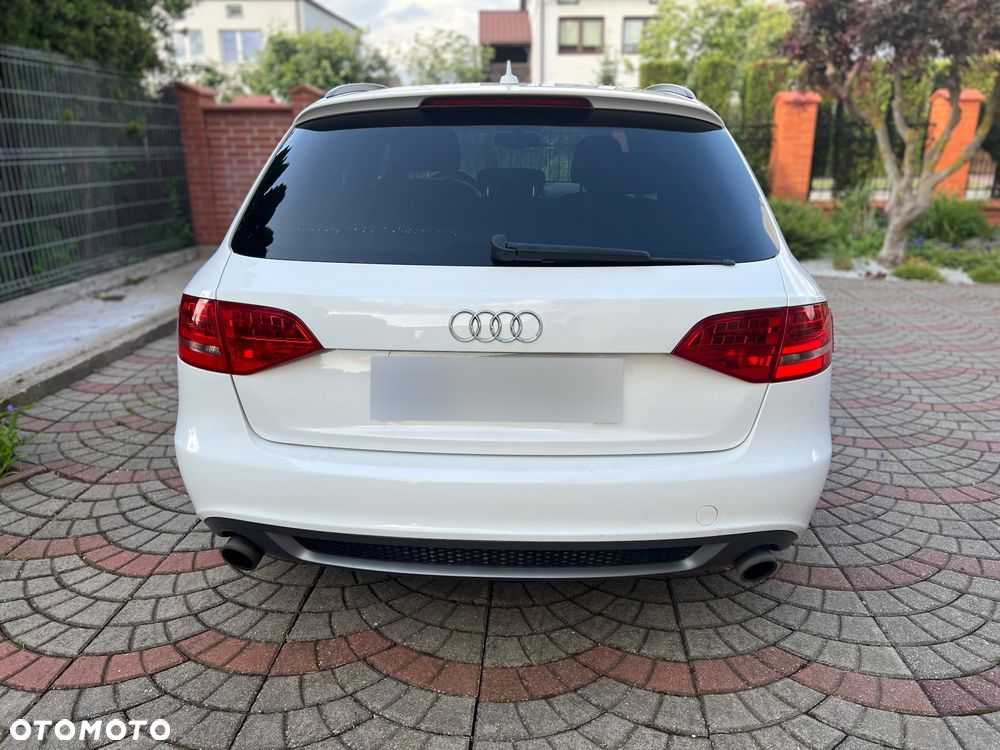 Audi A4 Avant - 5