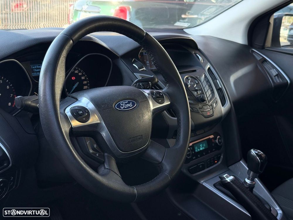 Ford Focus SW 1.0 SCTi Titanium - 6