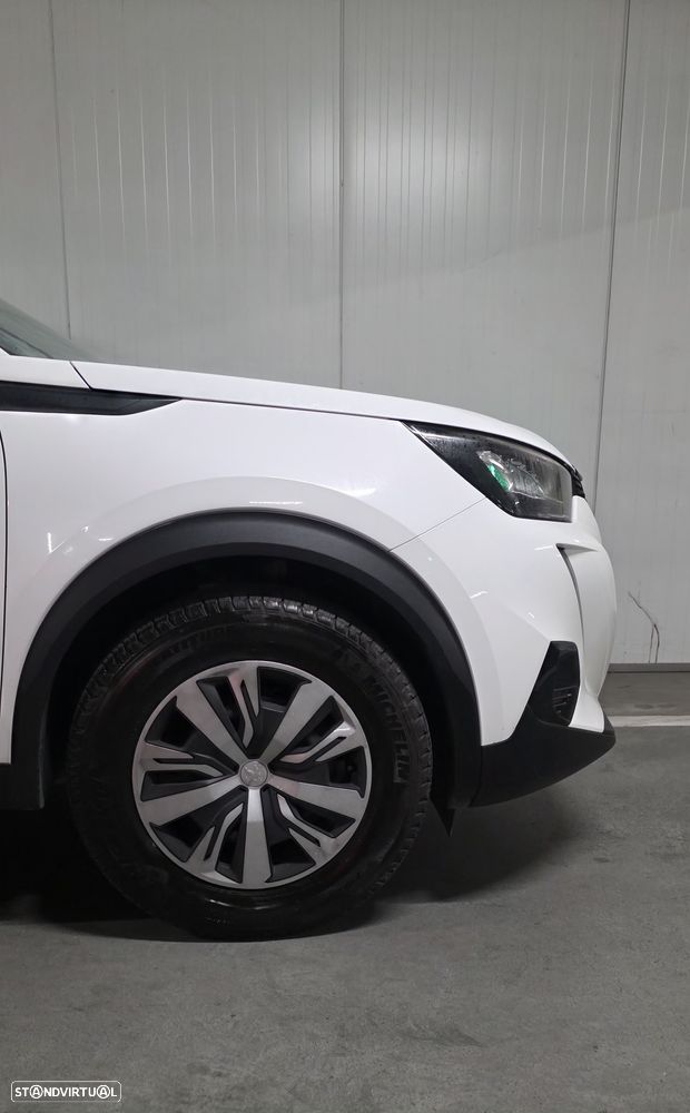 Peugeot 2008 1.2 PureTech Active Pack - 20