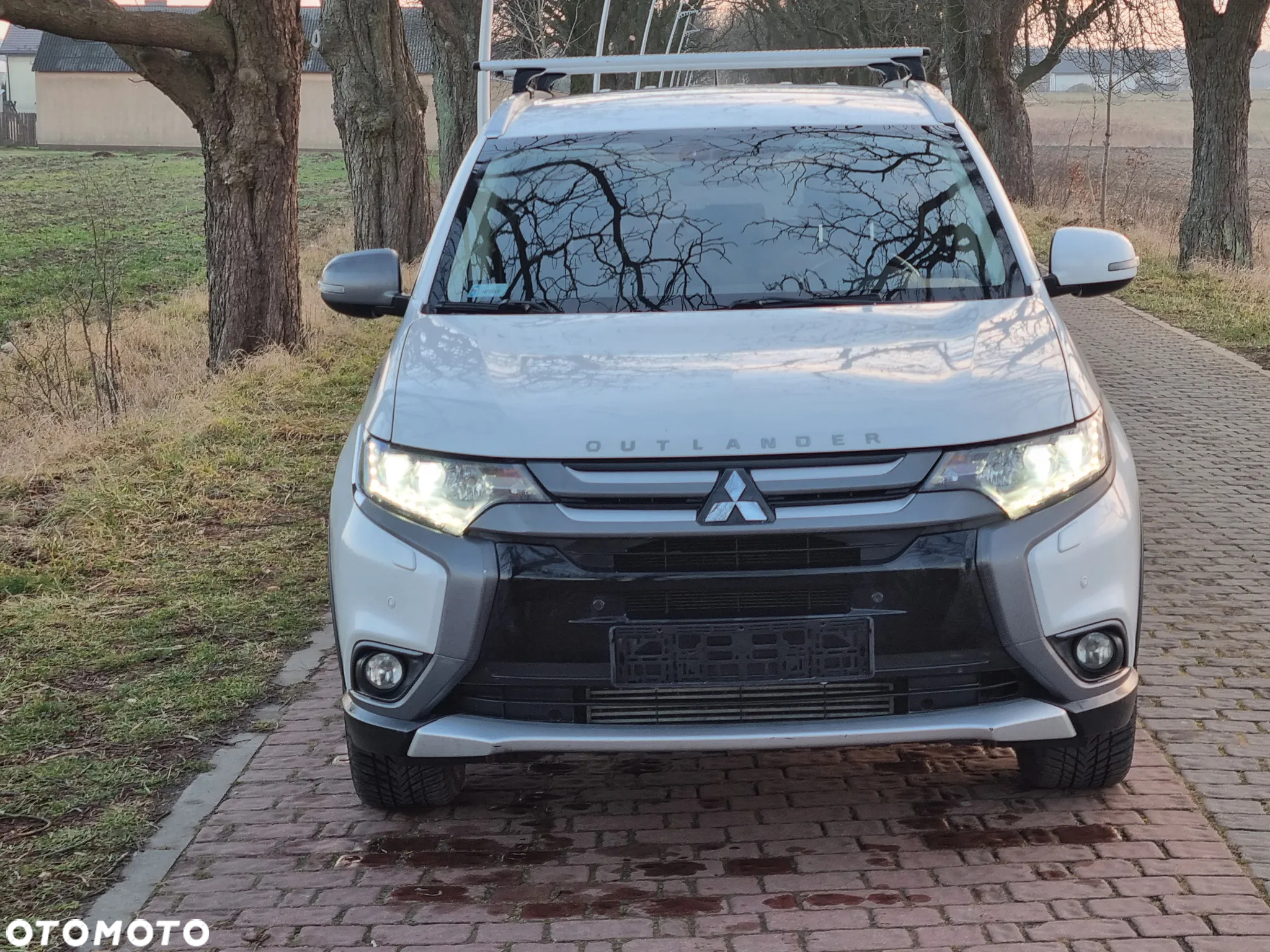 Mitsubishi Outlander 2.2 DID Intense + 4WD - 24