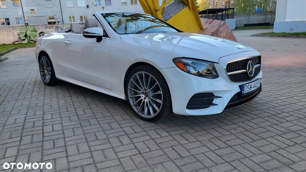 Mercedes-Benz Klasa E 400 4-Matic 9G-TRONIC - 13