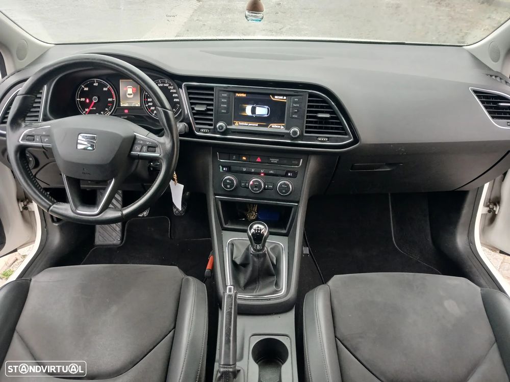 SEAT Leon 1.6 TDI ECOMOTIVE Style - 26