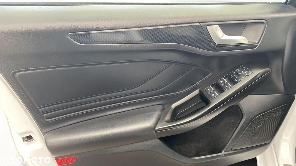 Ford Focus 2.3 EcoBoost ST X - 17