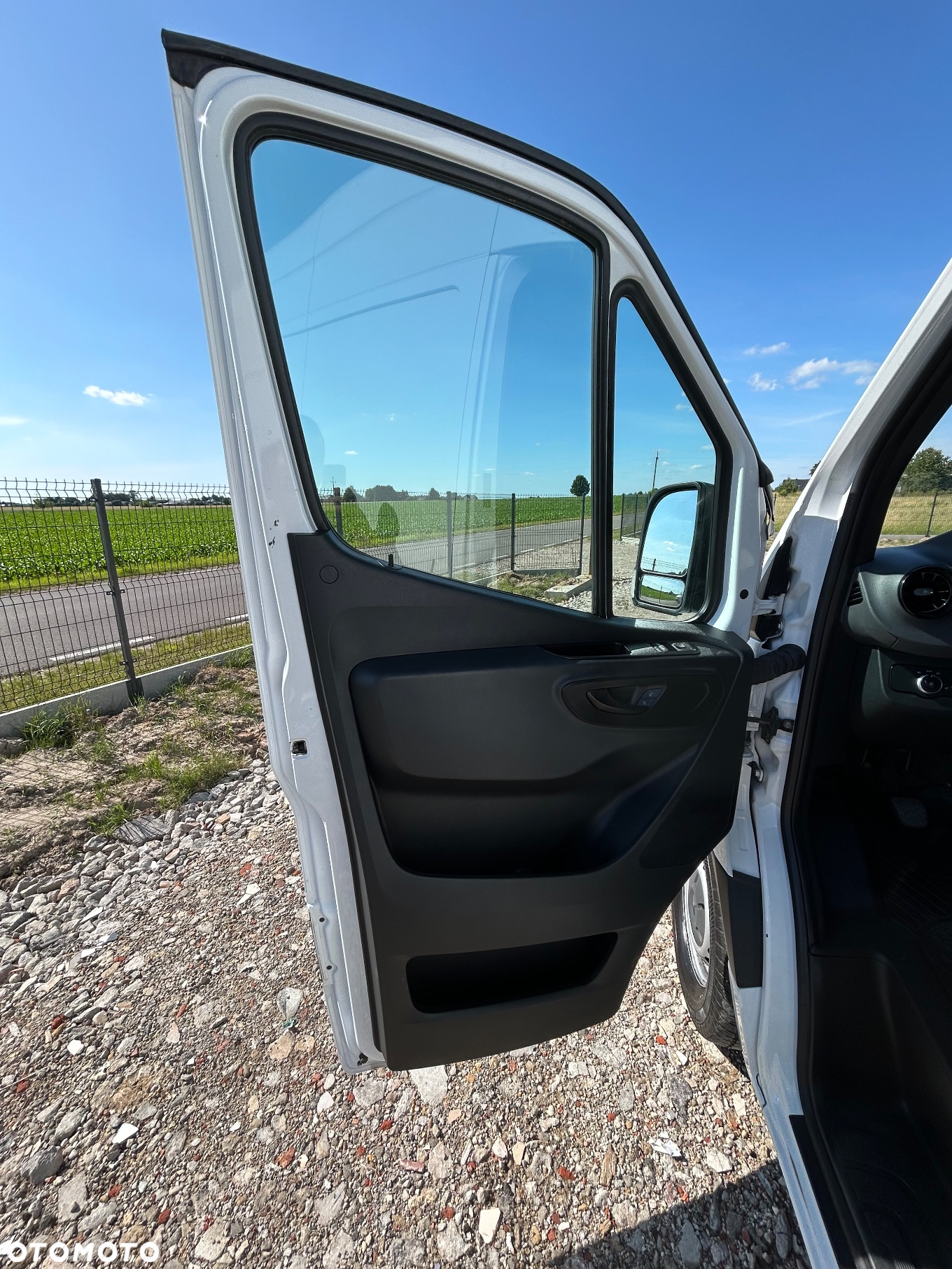 Mercedes-Benz Sprinter - 31