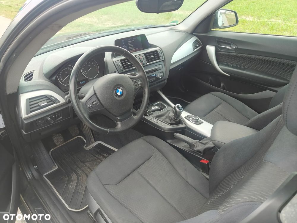 BMW Seria 1 118i - 6